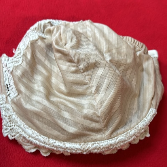 Modern 42H Lace white Cream Tan Bra - Picture 3 of 6